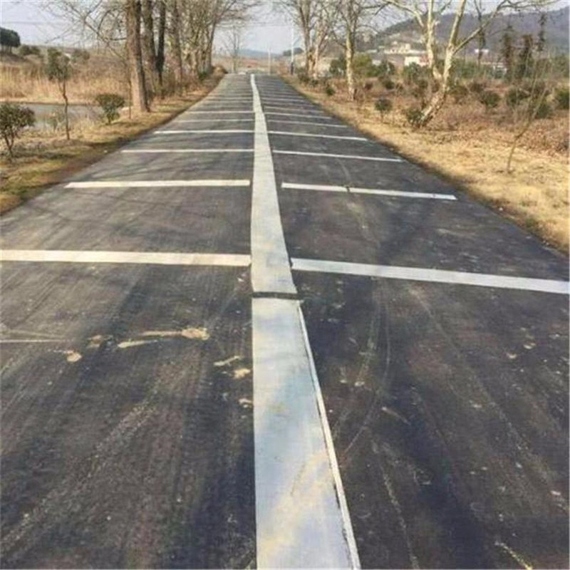 公路防裂贴厂家直销/城市道路养护加筋/公路路面裂缝修补用防裂贴
