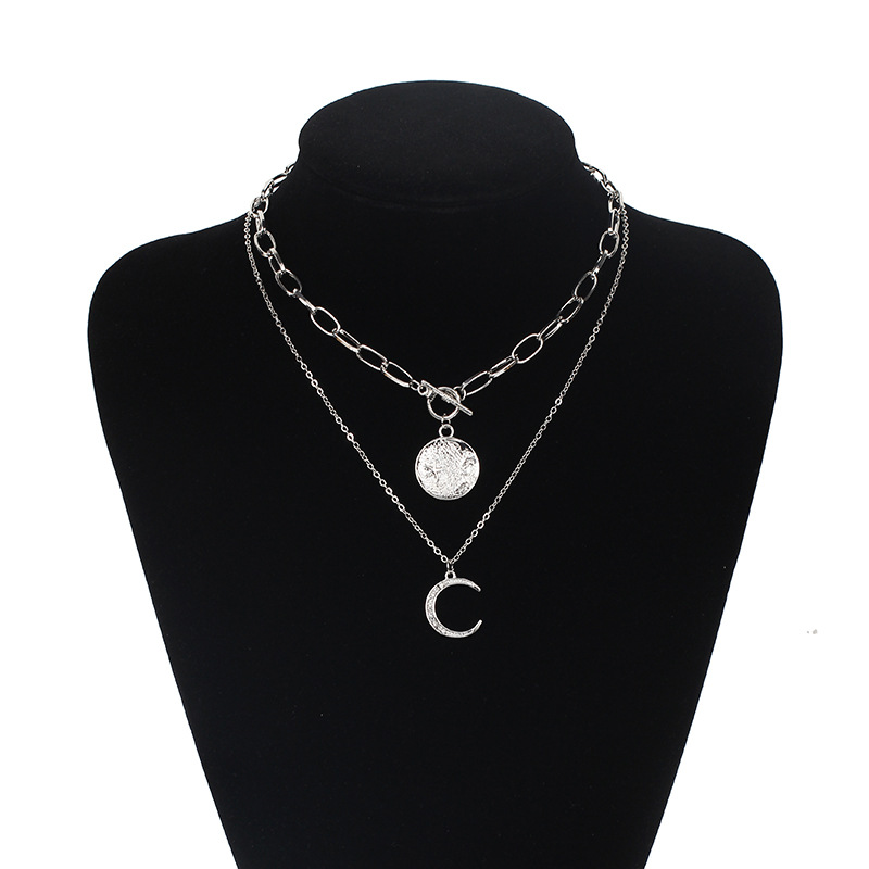 Fashion  Alloy Moon Women's Necklace Clavicle Chain display picture 6