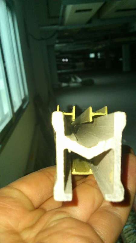 JDC-H-320A 180mm平方塑料防护式安全滑触线