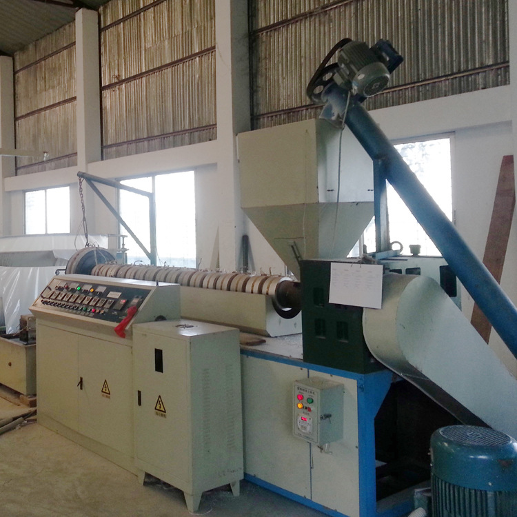 厂家直销成套编织袋生产线设备(图)扁丝拉丝机组凸轮收卷机