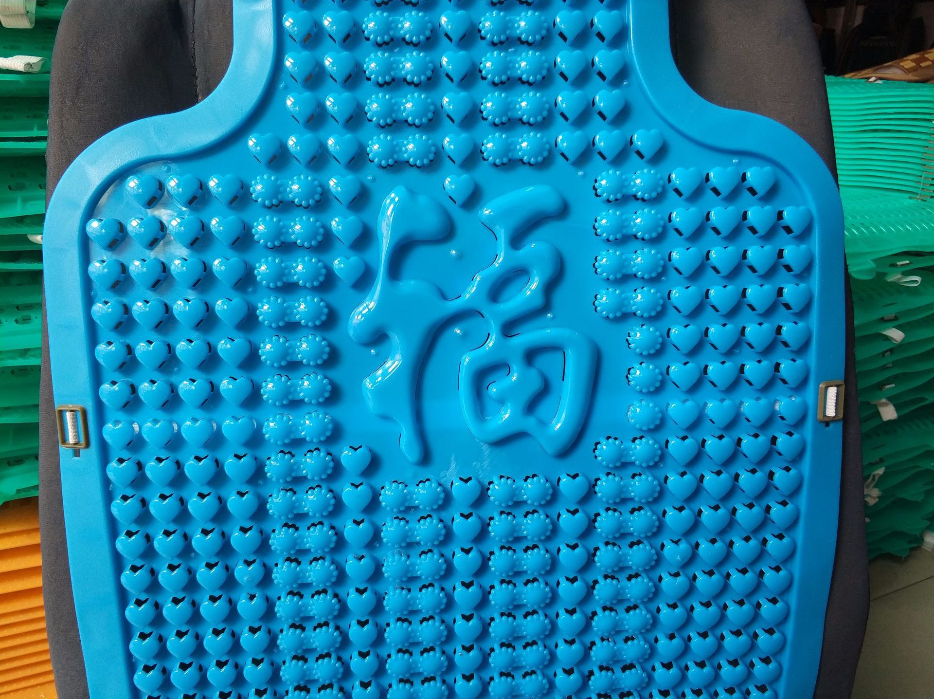 Customized Processing of Car Summer Cool Seat Cushions, Plastic Seat Cushions, Vans, Large Trucks, Car Seat Cushions, Flat Fu Characters