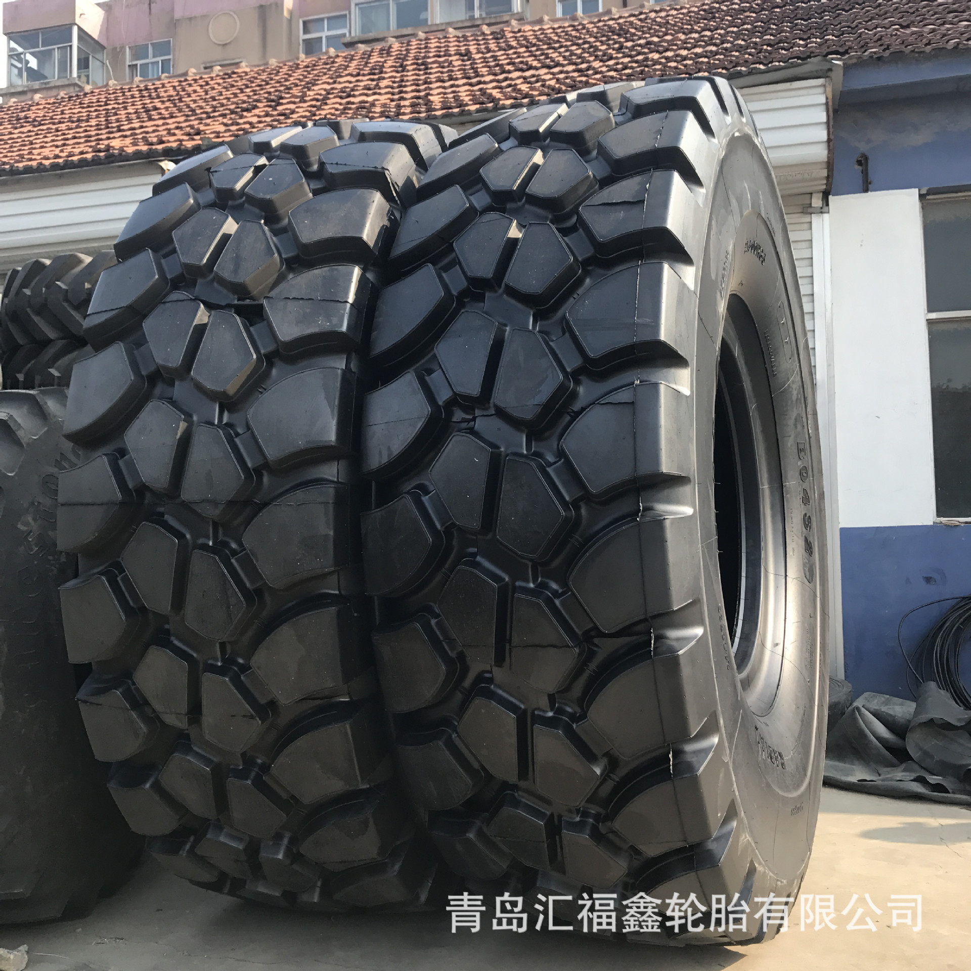 出口钢丝轮胎24.00R35 工程机械轮胎 2400R3  645/95R35