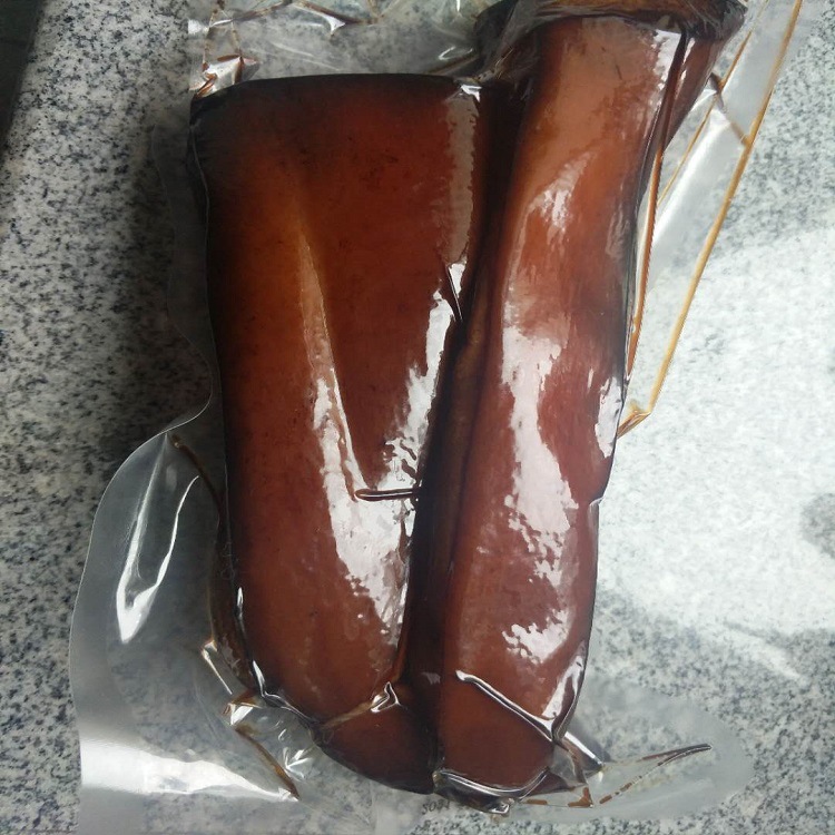 土特産小臘肉腌肉制品煙熏川味豬頭肉豬臉脖子肉