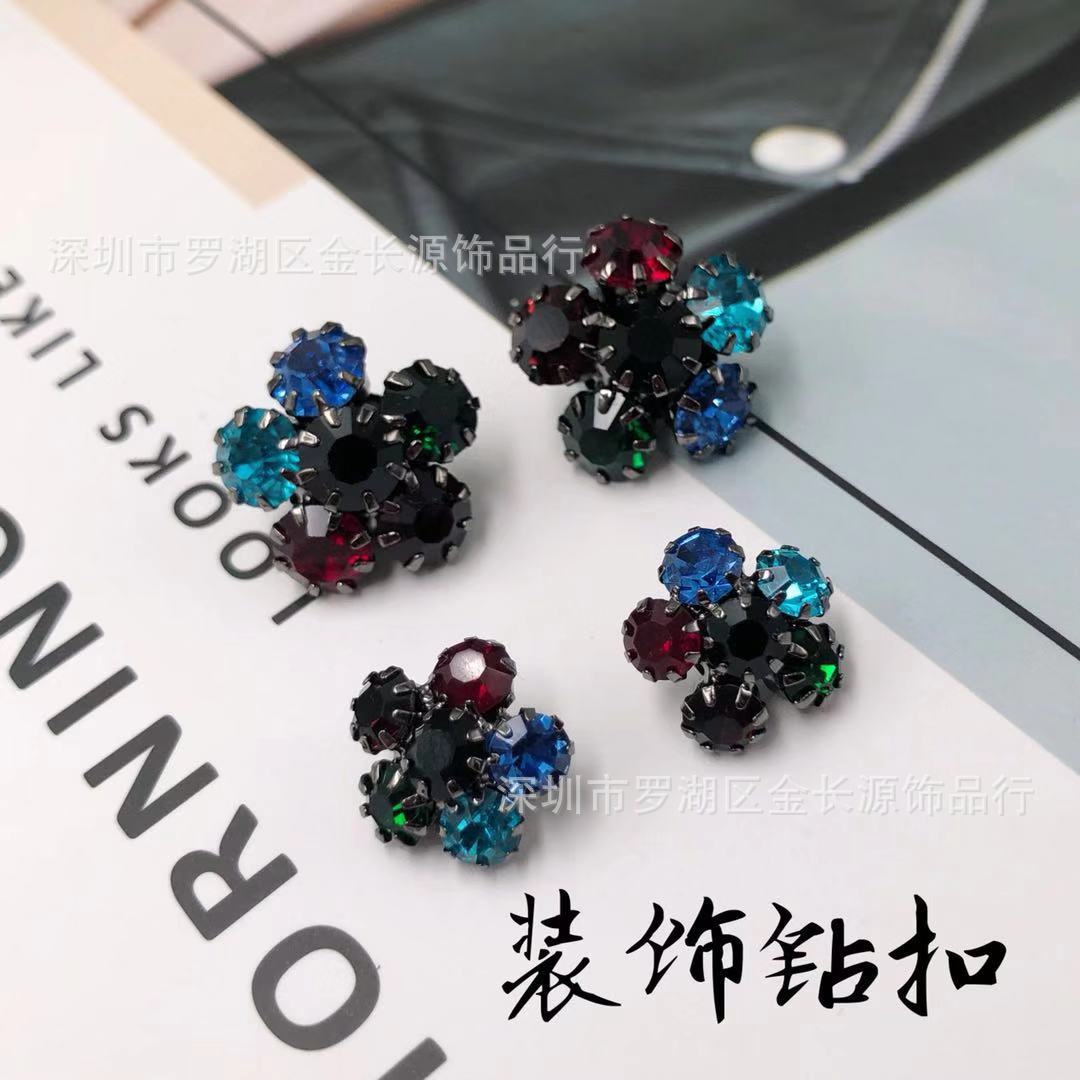 Costume rhinestone decorative buttons color gun -shaped drill buckle…