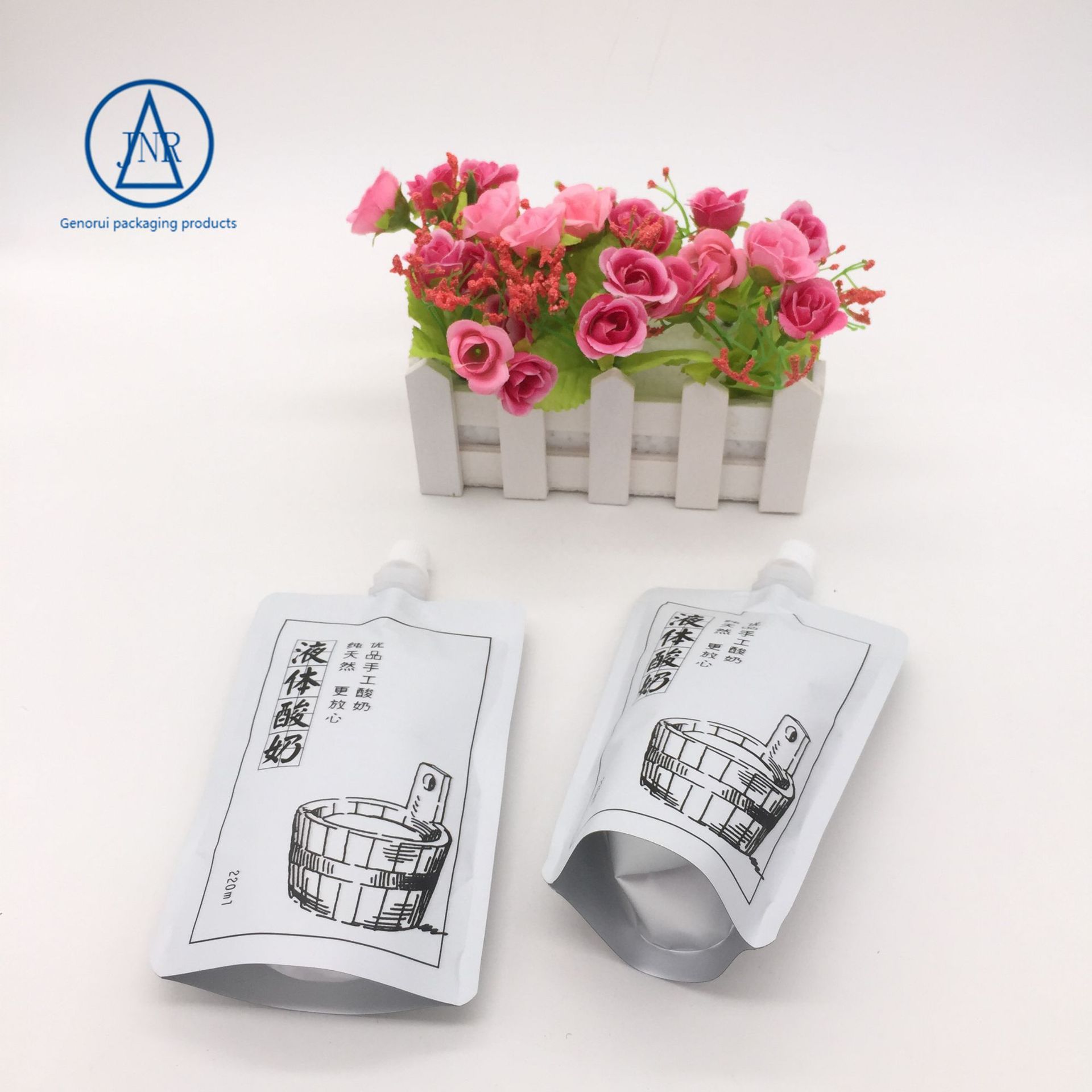 supply Independent Suction nozzle aluminum foil milk fruit juice Laundry bag Plans to customize Free Design