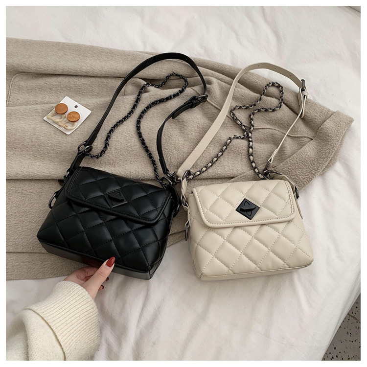 Ins Small Bag Female 2019 New Fashion Western Style Messenger Bag Korean Version Of The Red Texture Rhombus Chain Bag display picture 14