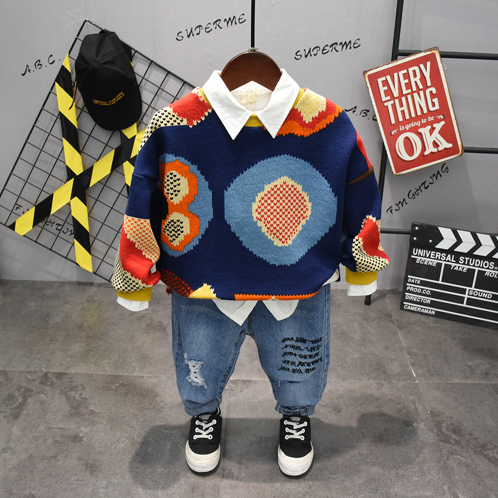 Autumn cartoon sweatshirt for boys