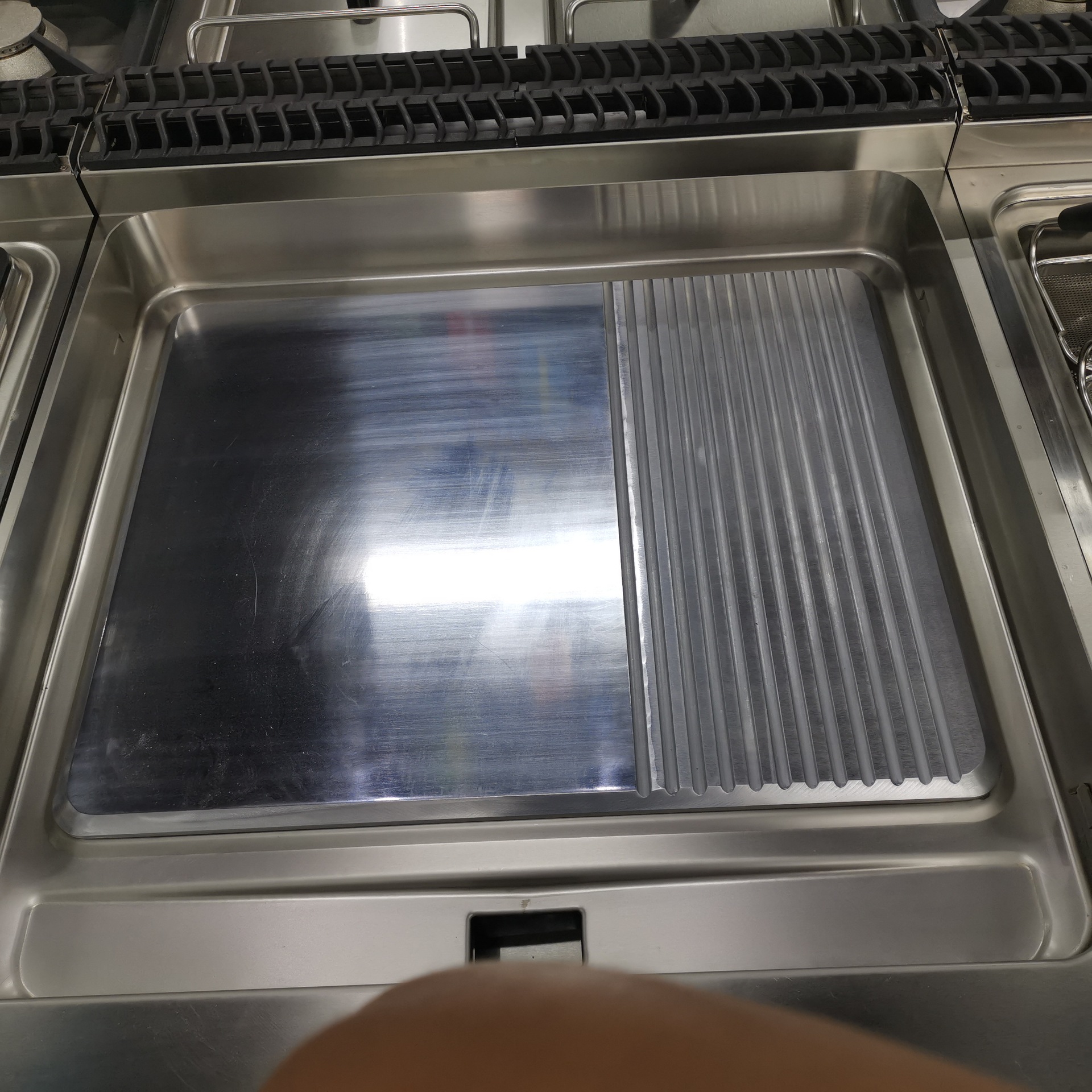 64de557cf9d580e68943eeb013082c