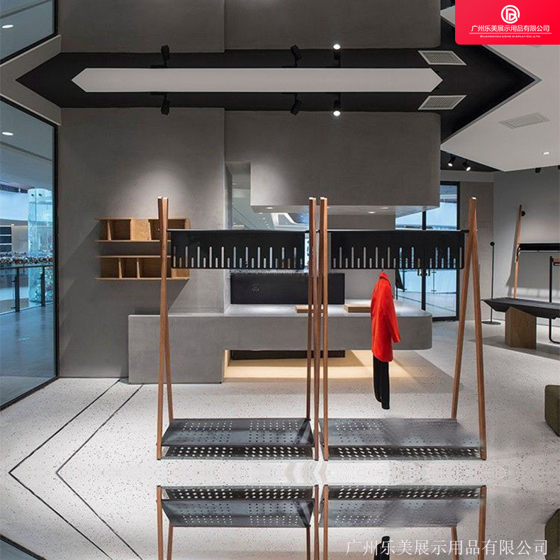 定制童装展示柜货架展示架服装展柜儿童服装陈列柜木质烤漆