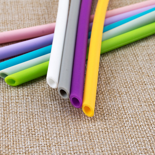 Factory direct sales silicone straws reusable folding silicone straws colorful beverage milk tea straws
