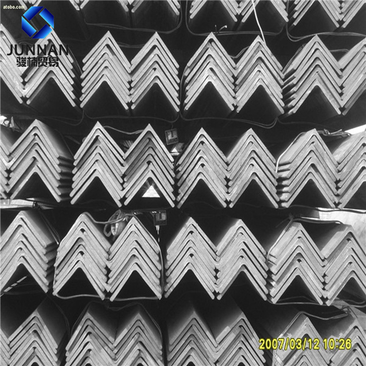 Q235角钢 30*30等边角钢 价格可议 50*5角铁现货 可定尺角铁