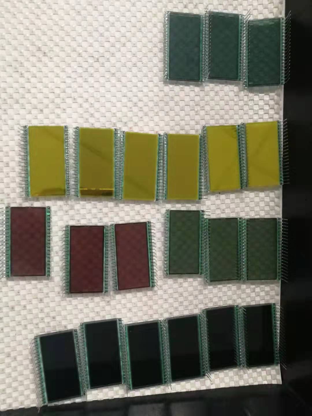 负显(彩色字)偏光片-生产厂家