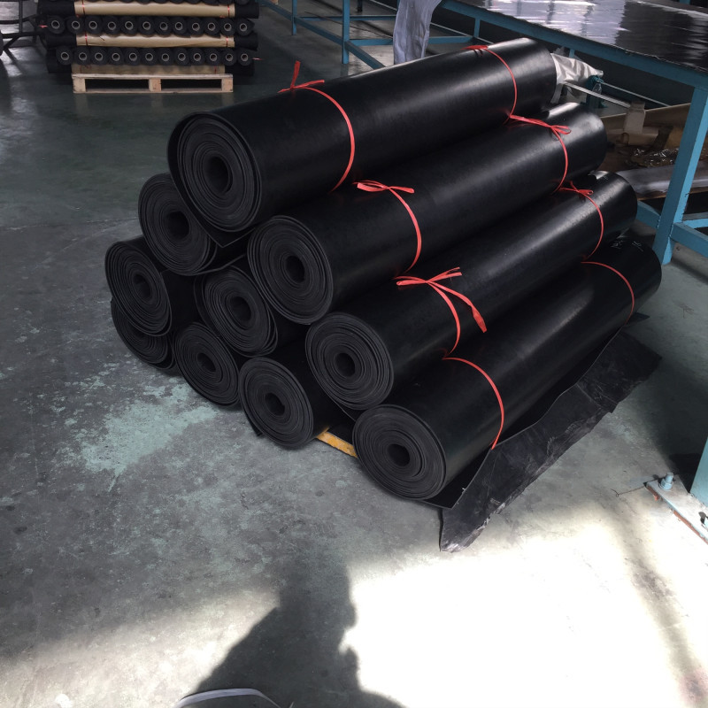 长期供应 2#丁腈橡胶板 丁腈胶板 耐油耐磨 橡胶垫 胶板