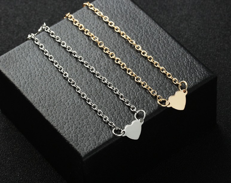 Heart Shaped Love Bracelet Detail