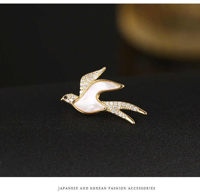 Fashion Swallow Brooch Micro Inlaid Zircon Anti-lighting Brooch display picture 5