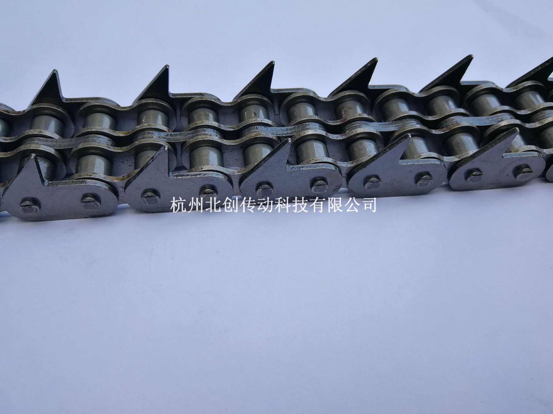 生产加工08B10A12A16A双排多排斜尖齿尖刺工业输送滚子链条