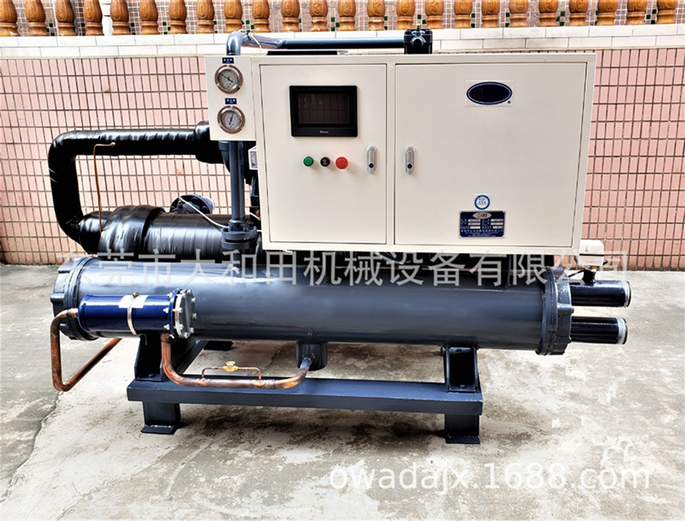 厂家供应 螺杆式冷水机 多种质量保障的螺杆式冷水机