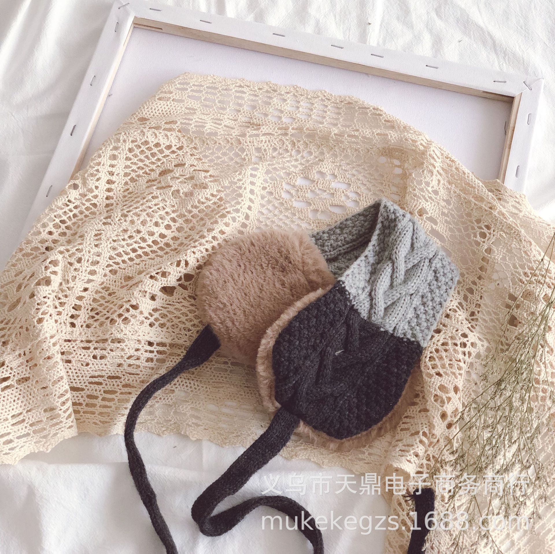 4B7A62C3916C535035F7D4AC6D6377