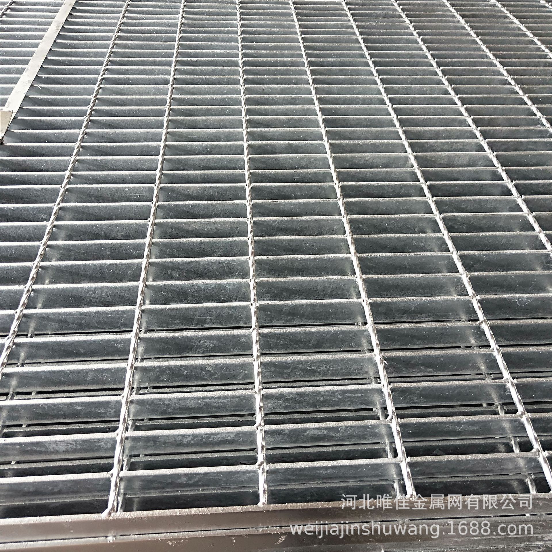 廠家直供鋼格板 鍍鋅鋼格柵 排水溝蓋板 平臺鋼格板規格齊全