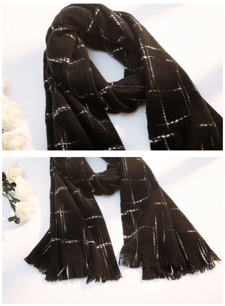 Meteor Rain Plaid Scarf Long Section Thickening Couple Acrylic Warm Tassel Shawl display picture 13
