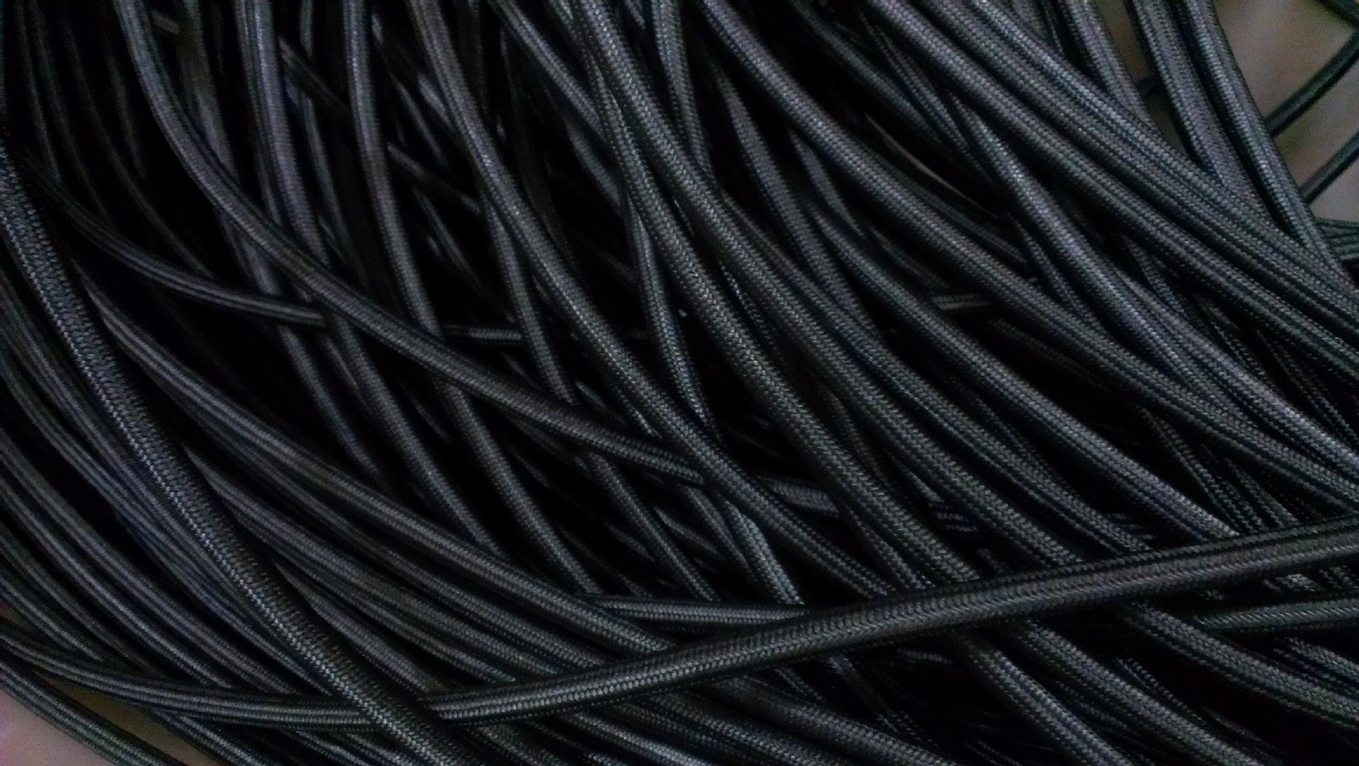 超高分子量聚乙烯绳 强拉力防割 耐磨滑翔伞绳绝缘耐腐蚀防护绳