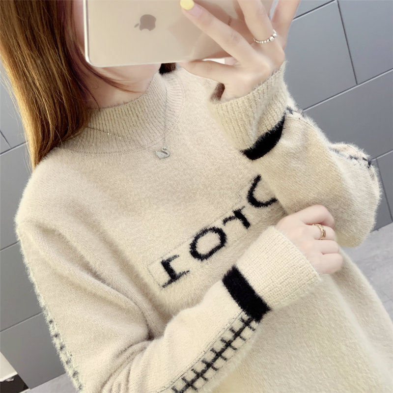 Pull femme en Faux velours - Ref 3414245 Image 48