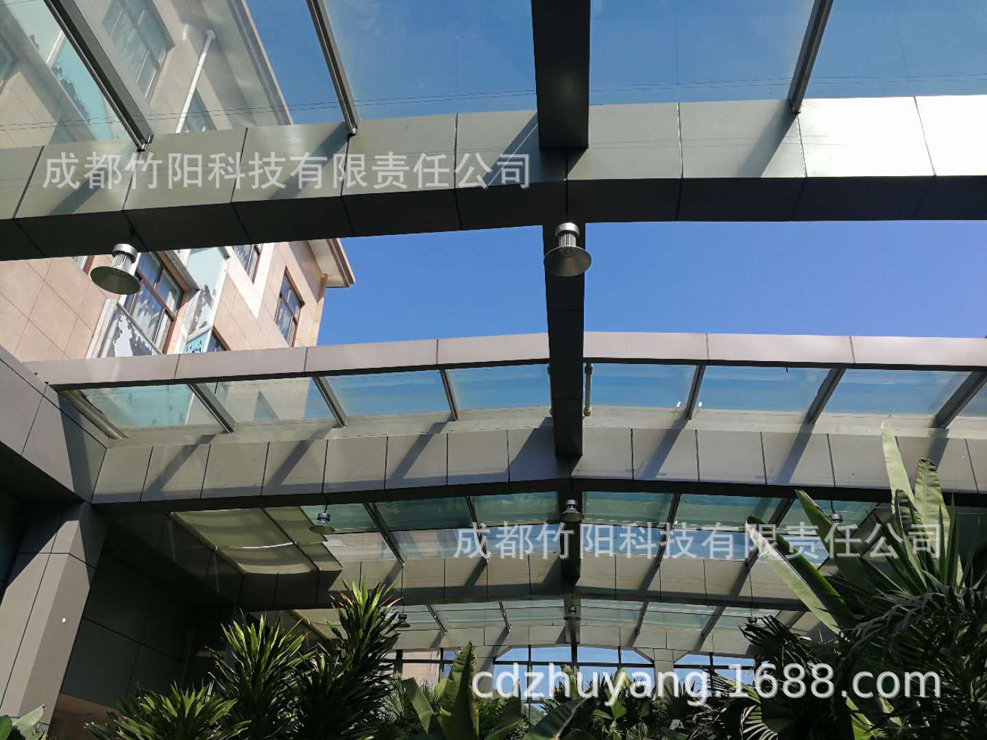 消防排烟窗 开窗器有3C认证 焊接排烟天窗厂家定制电动排烟窗窗体