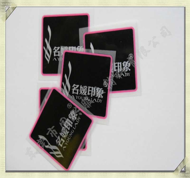 阜阳专业订做热转印商标 内衣热转印烫标  品质保证t恤商标