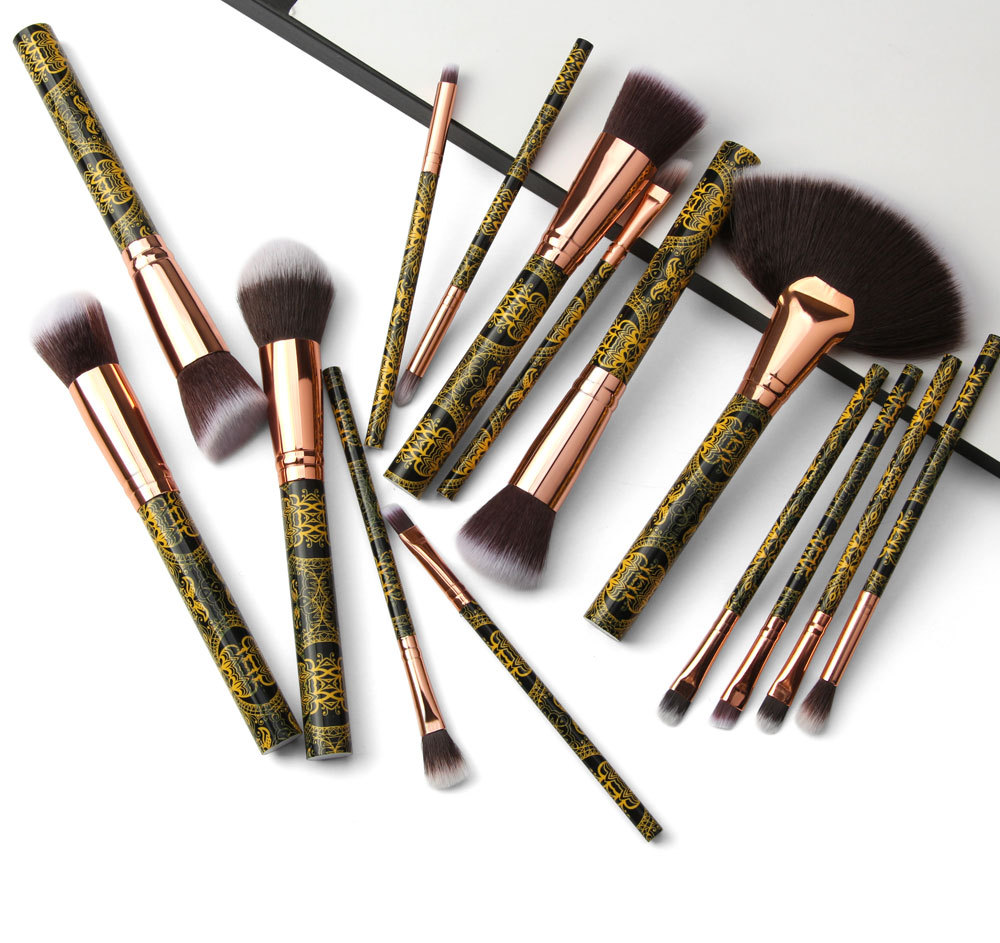 Makeup Brush Set Image 7
