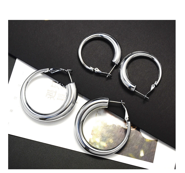 fashion hollow circle titanium steel earringspicture4