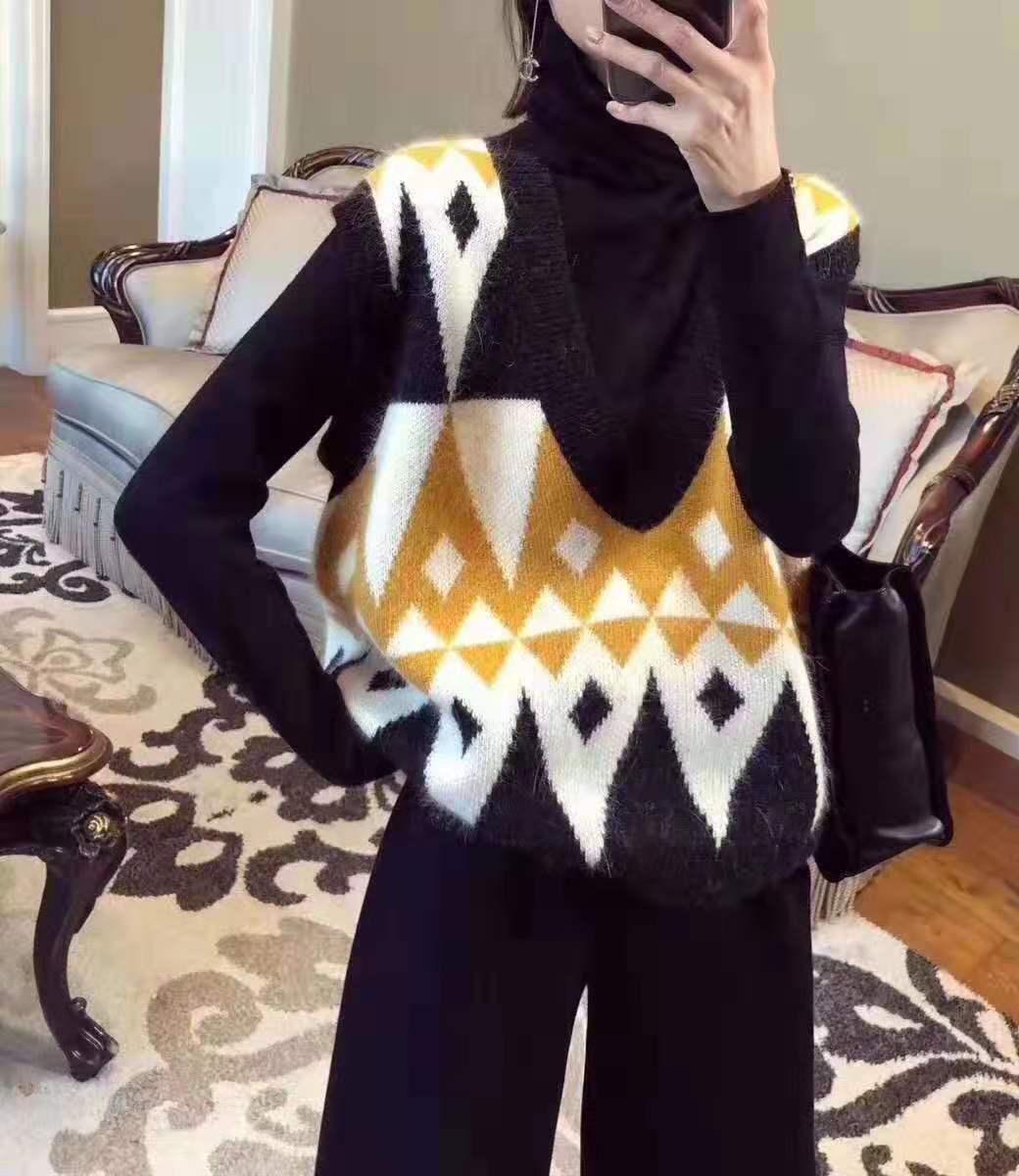 Gilet femme en tricot - Ref 3434621 Image 4