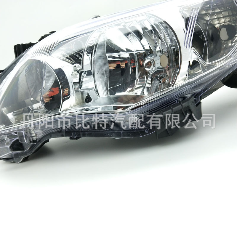 卡罗拉中东版 (4).jpg