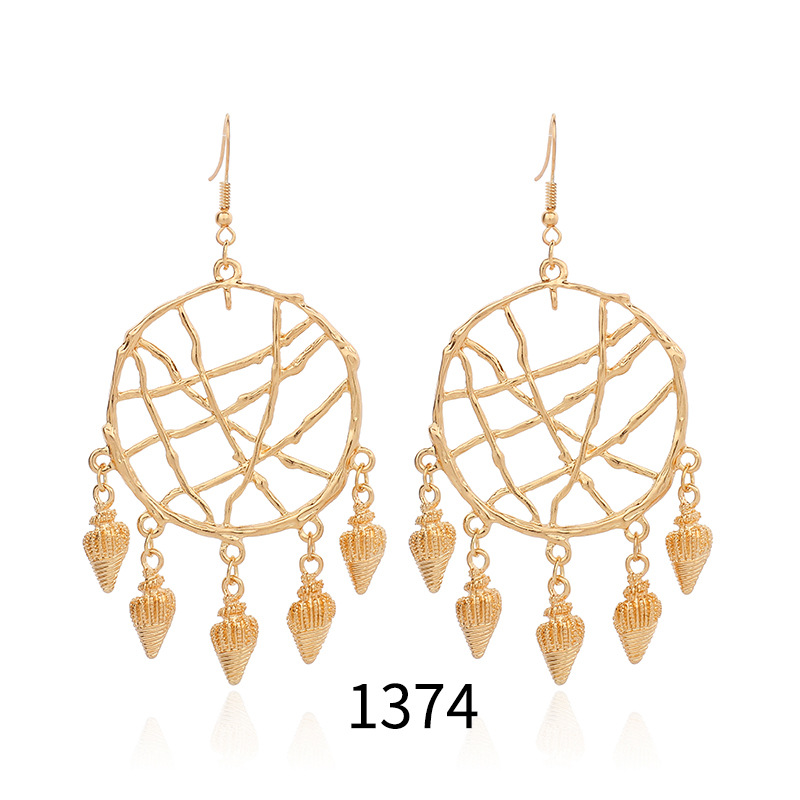 31g Weight Earrings Classification Wedding, Travel Occasion Women'S Gender Inlaid Shell Design Fashion Style Fashion New Small Starfish Pendant Geometric Circle Conch Shell Alloy Earrings 5
