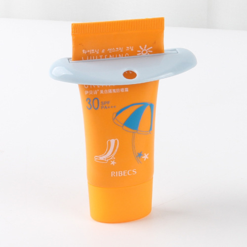 Creative toothpaste squeezer manual ABS plastic toothpaste squeezer one card 2 pack household toothpaste squeezer