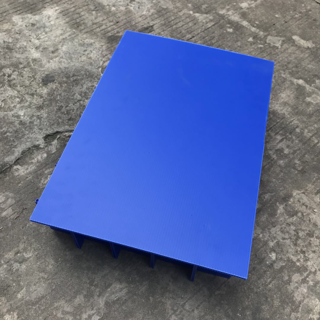 厂家供应pp隔板中空板平板蓝色蜂巢板5mm瓦楞板加硬万通板