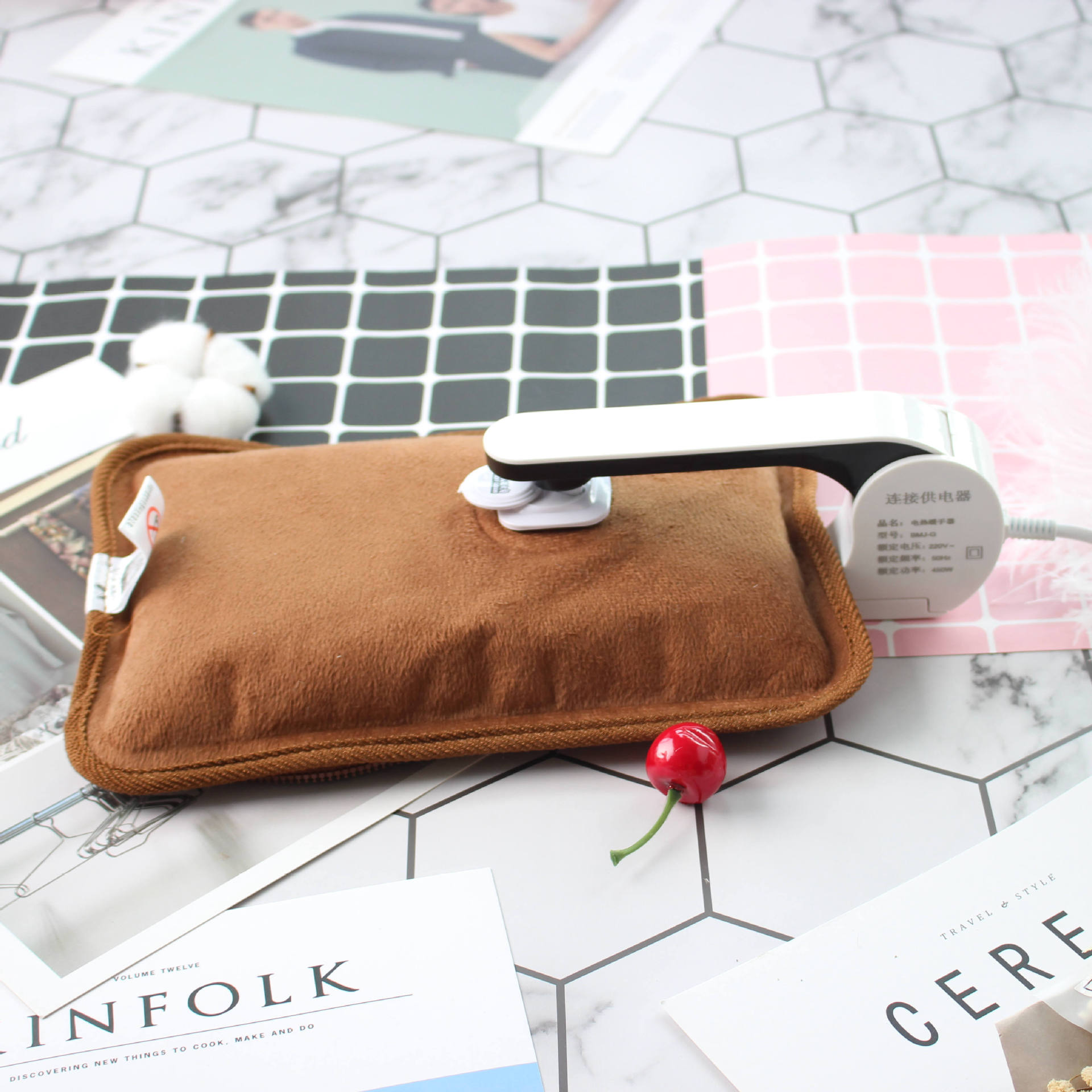 厂家直销新款充电热水袋防爆电暖宝丝光面暖手宝内胆精品暖宝|ms