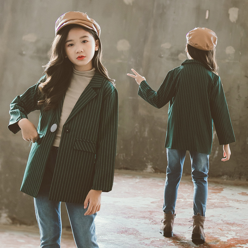 Girls' blazer, 2020 spring and autumn new Korean style striped loose fit, mid-length fashionable blazer for medium and large children.