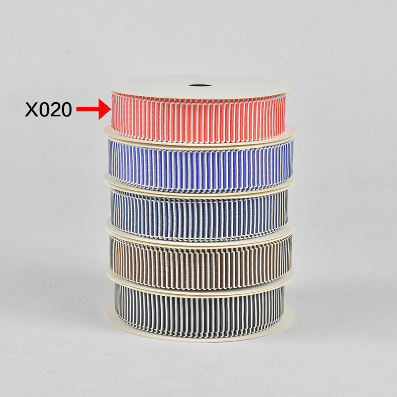 Tres colores a rayas poliéster sombrero cinturón ropa bolsa accesorios envoltura cinturón caja de regalo embalaje dentado cinta hilado teñido sombrero cinturón