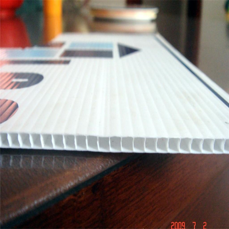 定做任意规格塑胶瓦楞隔板 厦门泉州3mm万通板抗拉伸PP塑料中空板