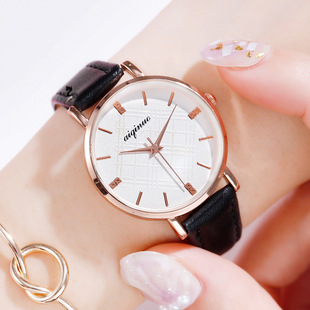 �r��Ůʿ�ֱ�Ů��Ƥ��ʯӢ������ЌW���n�泱΢����؛Դ��Ů���P