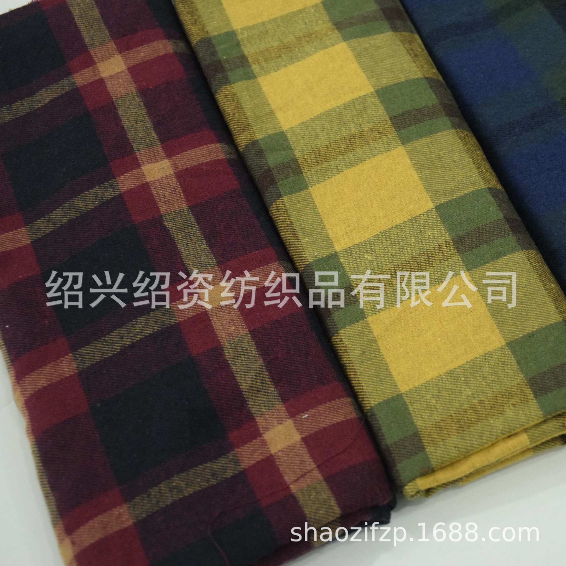 涤棉磨毛色织梭织格子衬衣西服套装连衣裙休闲服鞋帽箱包时装面料