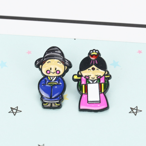 New foreign trade cartoon Hanbok character Korean flag brooch Couple travel souvenir lapel pin