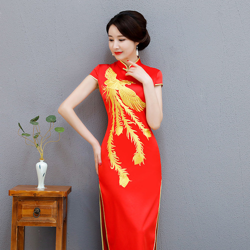 Chinese Dress Qipao for women retro banquet Qipao skirt double red phoenix embroidered cheongsam with high slits