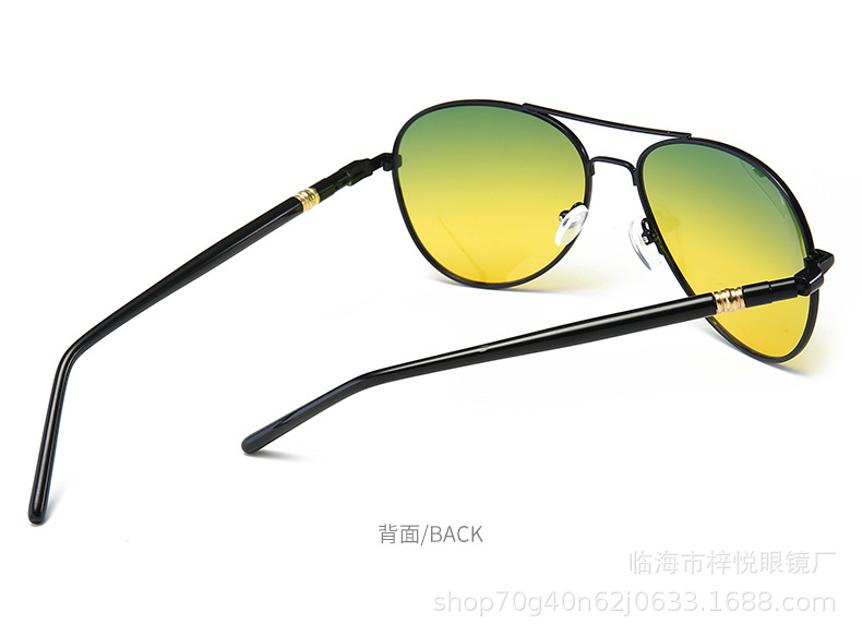 九思设计-李娇日夜两用镜 (11).jpg