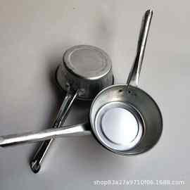 加厚铁水勺 水瓢 烧菜加水烧 舀汤勺 多功 能水舀 2元店百货批 发