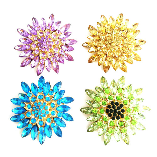 Korean version acrylic brooch clothing accessories wedding crystal rhinestone brooch gift silk scarf buckle manufacturer wholesale