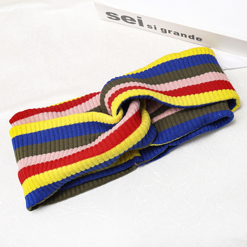 Herbst Und Winter Flut College-stil Regenbogen Gestreifte Gestrickte Sport Haarband Stretch Wolle Stirnband Yiwu Fabrik Direkt Vertrieb 2021 display picture 9