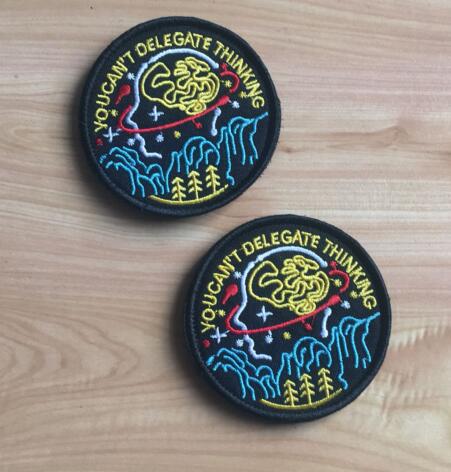 外贸现货 刺绣魔术贴臂章 刺绣旗布标贴章