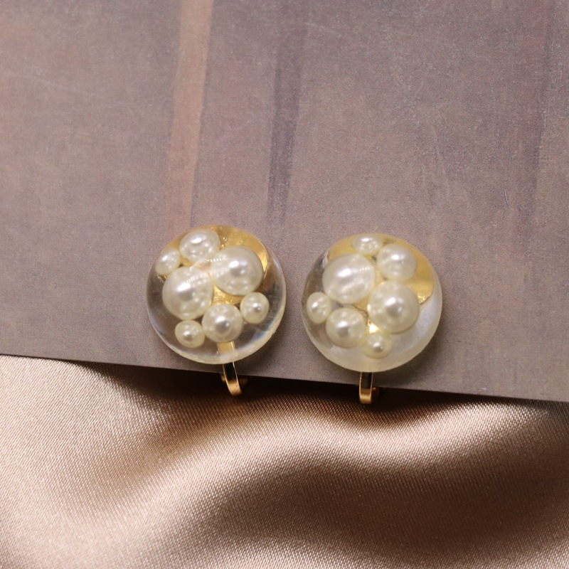 Round Resin-coated Gold Wire And Gold Wire Ear Clips Transparent Resin-coated Pearl Screw Ear Clips display picture 8