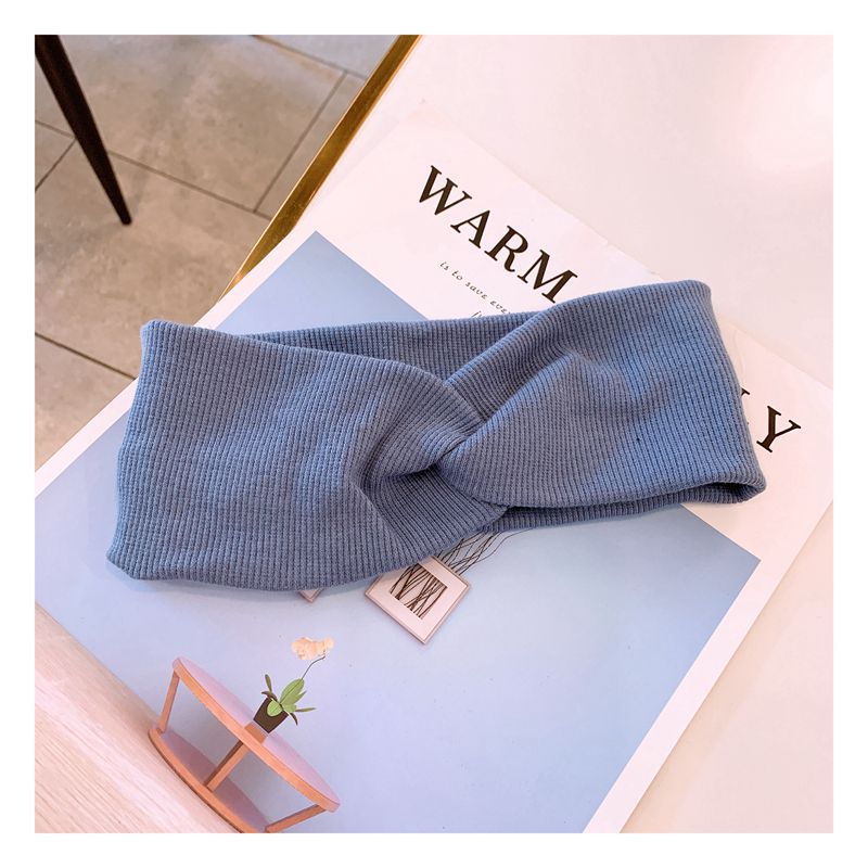 Simple New Woolen Knitting Wild Cross-style Hair Band display picture 10